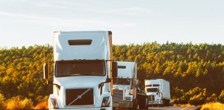 truck ciężarówka droga asfalt